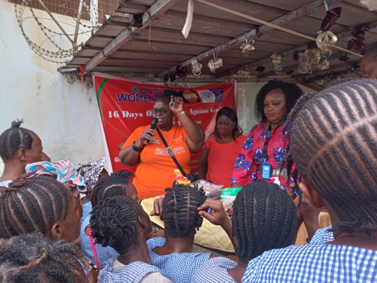 150 women detainees receive dignity kits & human rights education